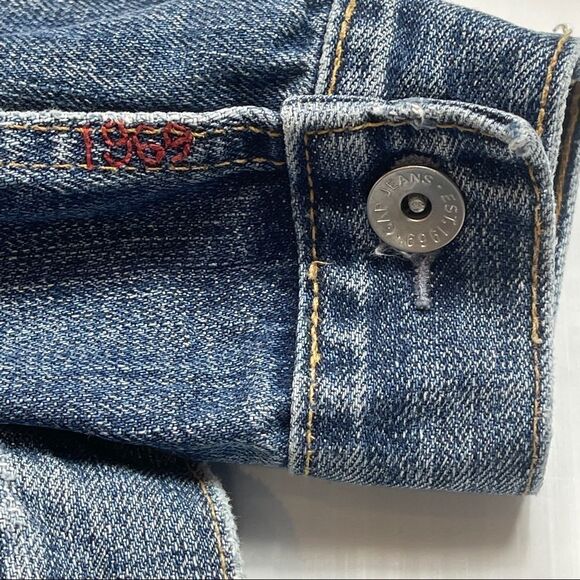 Gap 1969 Limited Edition Distressed Denim Jacket Women's Size Small - Picture 5 of 10